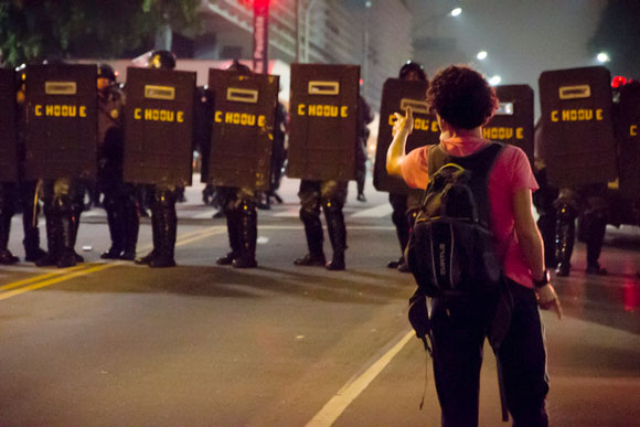 brazil-riot-protestor-police-blog
